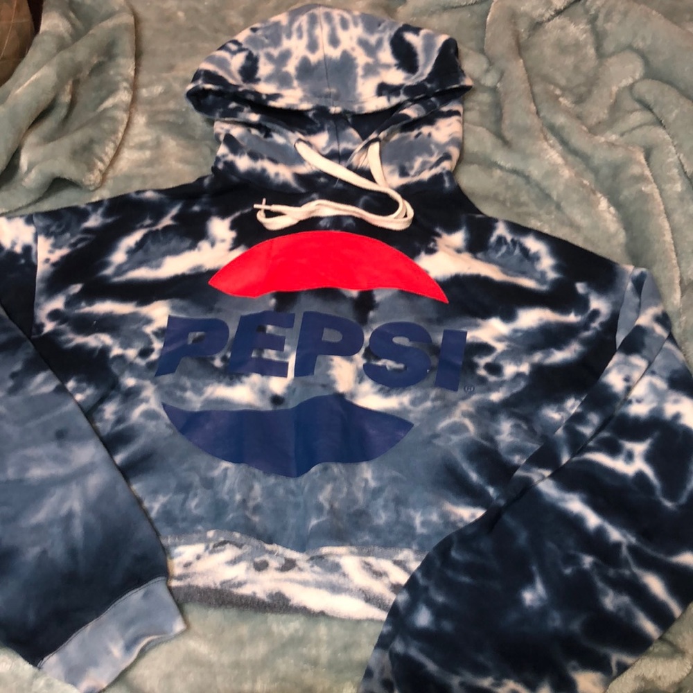 blue & white tye dye cropped hoodie